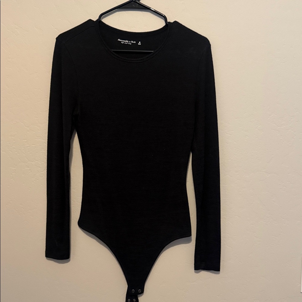 Abercrombie & Fitch Black Cozy Top